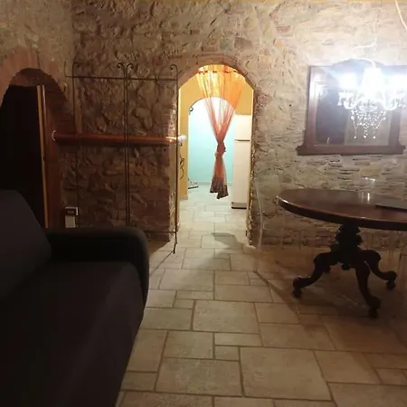 Centro Storico Casale Climatizzato Apartment *